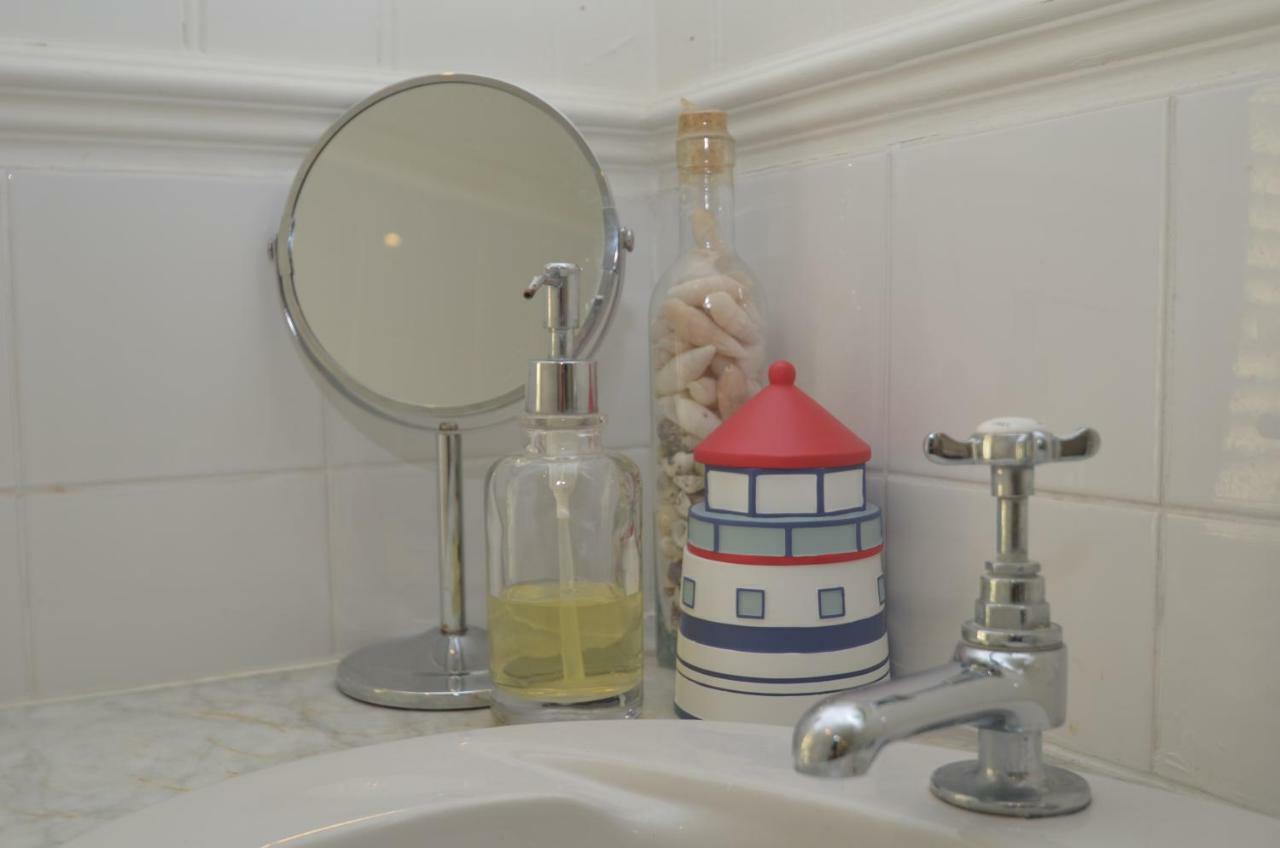 Crown Cottage Rye Ngoại thất bức ảnh